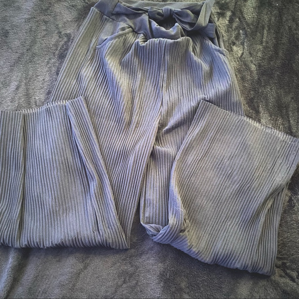 Ribbed Wide Leg Pants